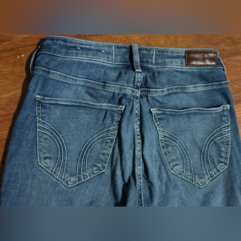 Women’s Hollister curvy high rise super skinny jeans
